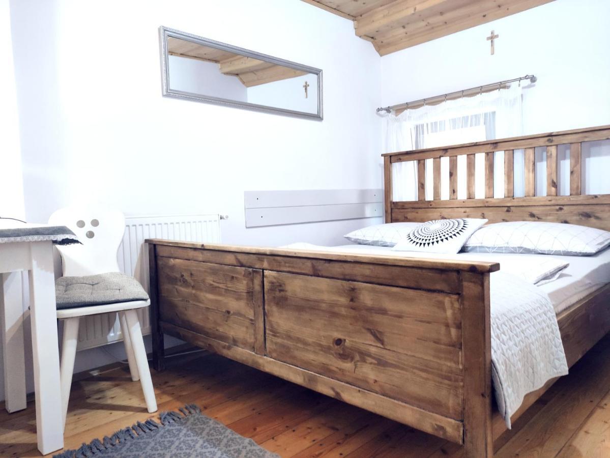 Podkowa Hotel Myslenice Ngoại thất bức ảnh