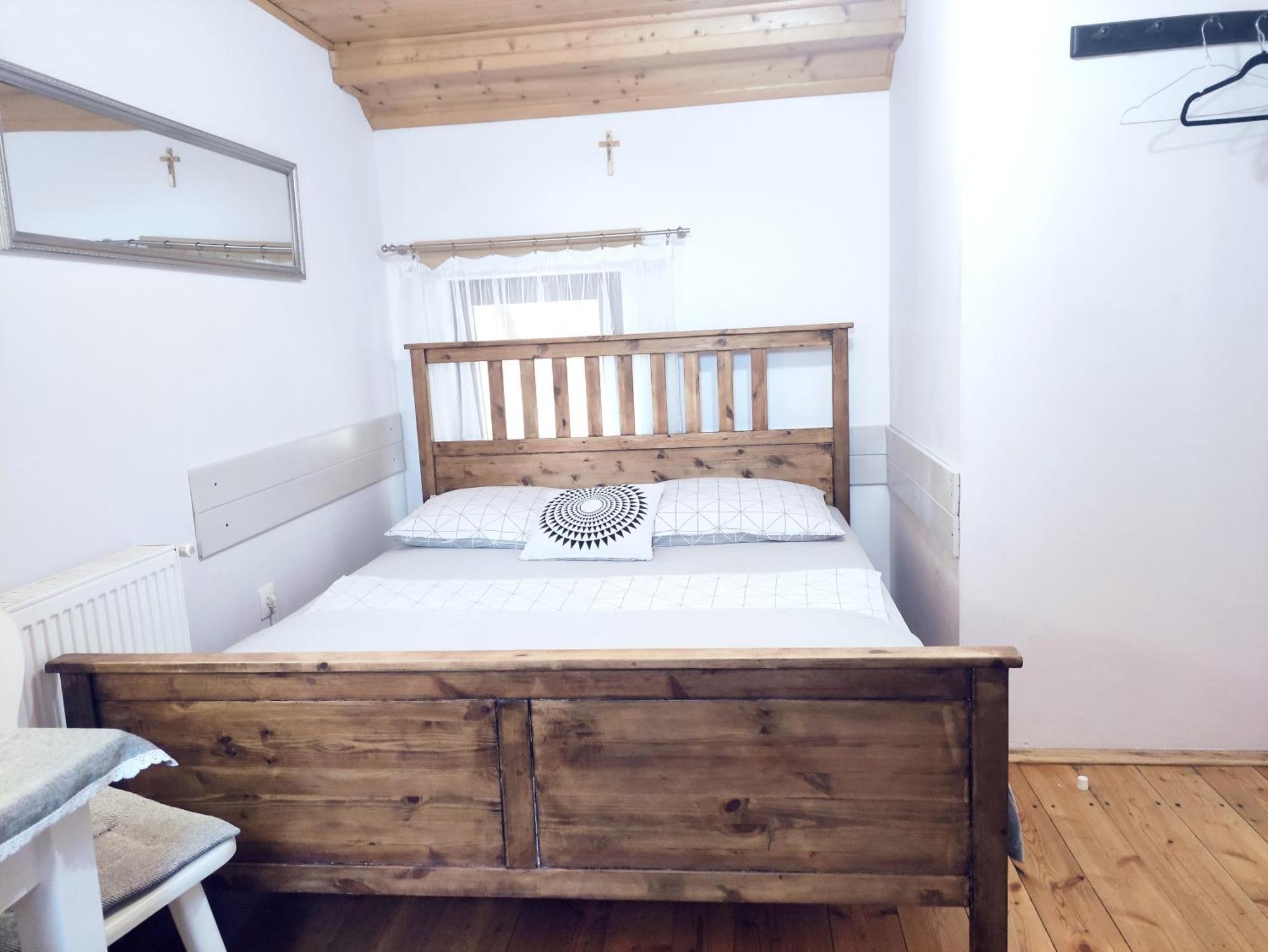 Podkowa Hotel Myslenice Phòng bức ảnh